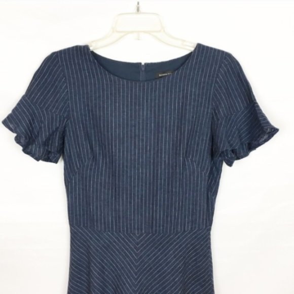Banana Republic linen pinstripe flutter sleeve dress - Picture 5 of 7